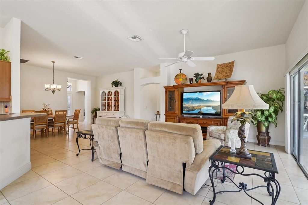 Image 10 of property listing at 2251 OPAL COURT, The Villages, FL 32162