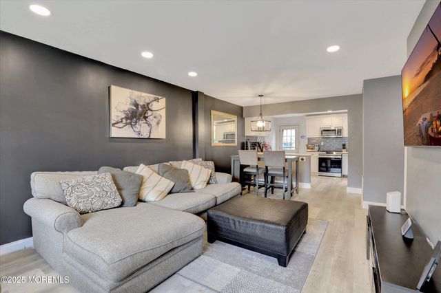 163 Primrose Lane, Brick, NJ 08724