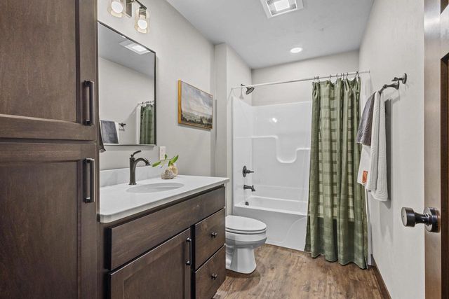 W7043 OTIS DRIVE, Greenville, WI 54942