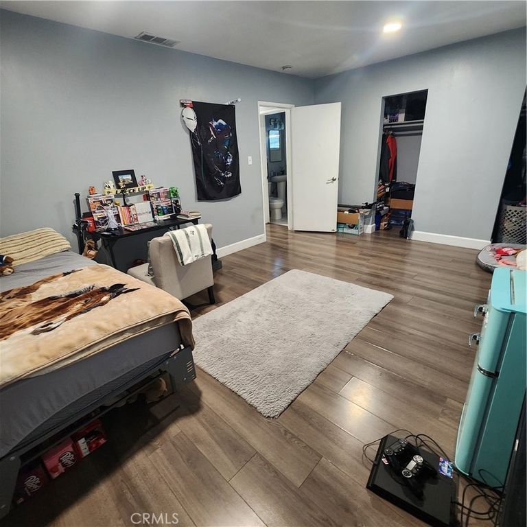 Image 13 of property listing at 3076 Ronald, Riverside, CA 92506