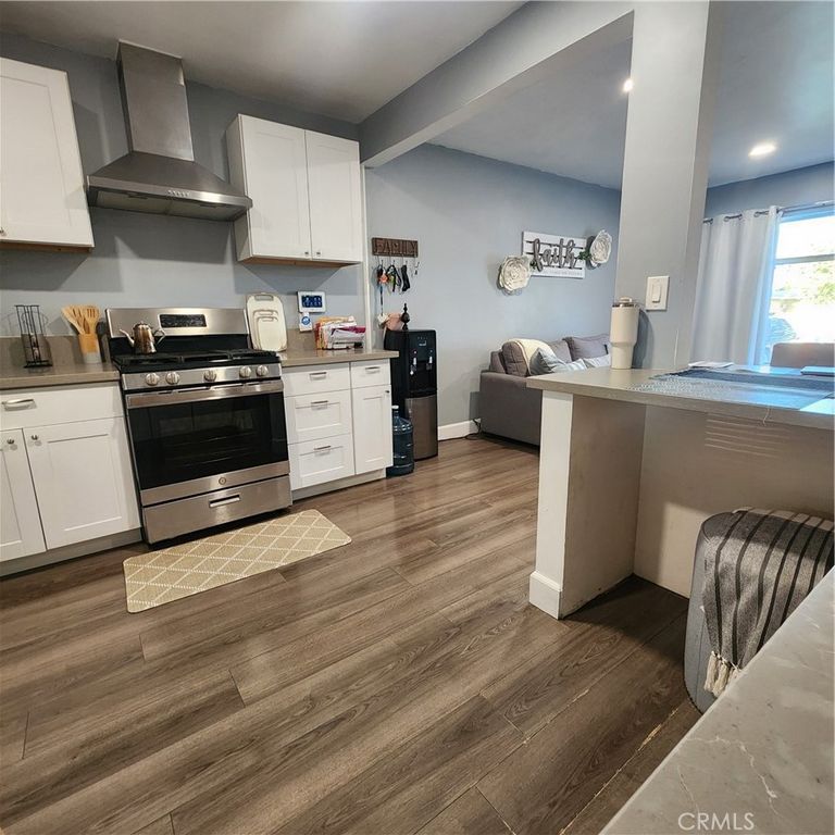 Image 3 of property listing at 3076 Ronald, Riverside, CA 92506