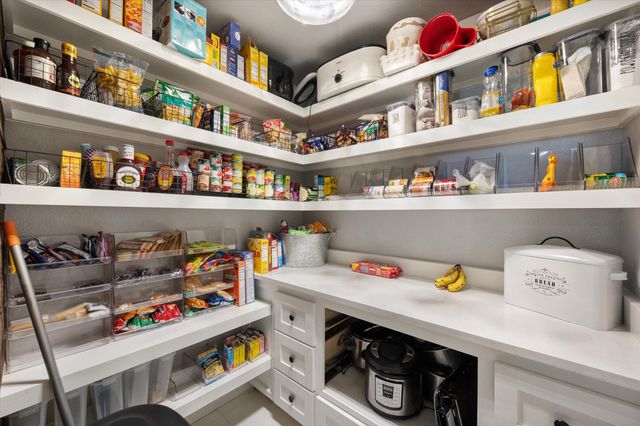 671 Robnett Road, Waxahachie, TX 75165