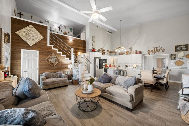 671 Robnett Road, Waxahachie, TX 75165