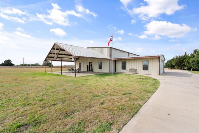 671 Robnett Road, Waxahachie, TX 75165