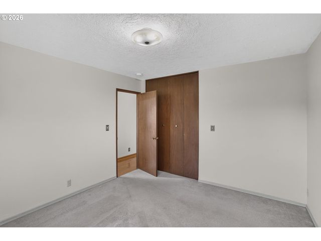 51929 Se WOODMERE Ct, Scappoose, OR 97056