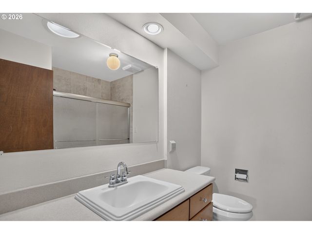 51929 Se WOODMERE Ct, Scappoose, OR 97056