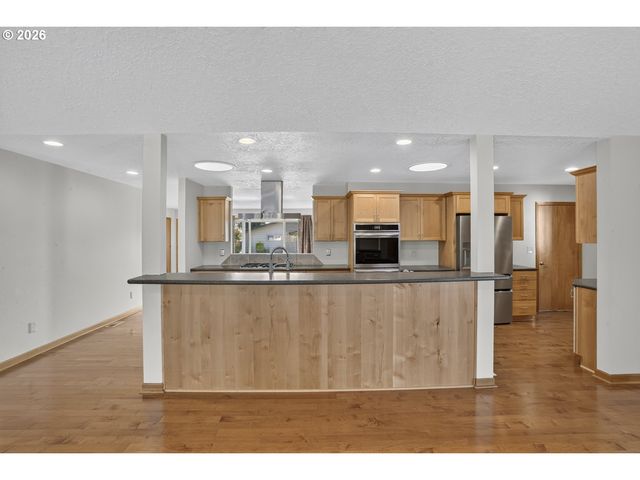 51929 Se WOODMERE Ct, Scappoose, OR 97056
