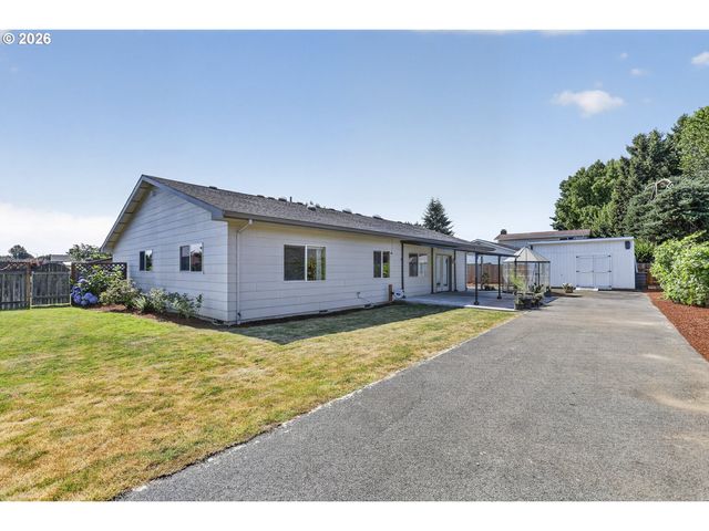 51929 Se WOODMERE Ct, Scappoose, OR 97056