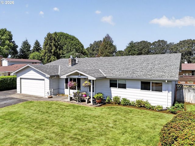 51929 Se WOODMERE Ct, Scappoose, OR 97056