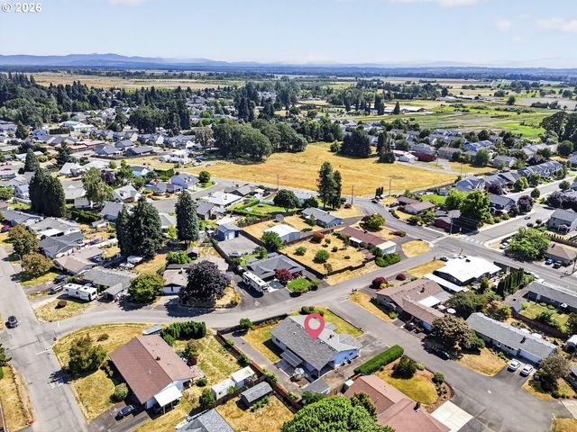 51929 Se WOODMERE Ct, Scappoose, OR 97056