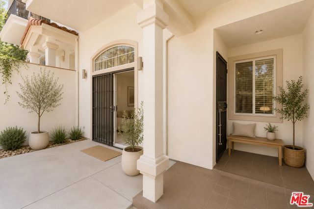 438 S Garfield Avenue E, Monterey Park, CA 91754