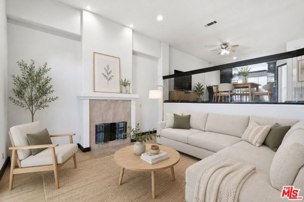 438 S Garfield Avenue E, Monterey Park, CA 91754