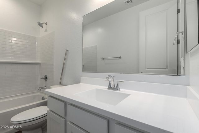 21581 N DANIEL Drive, Maricopa, AZ 85138