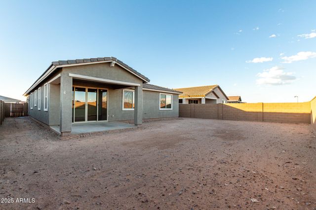 21581 N DANIEL Drive, Maricopa, AZ 85138