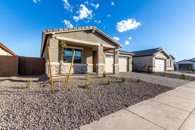 21581 N DANIEL Drive, Maricopa, AZ 85138