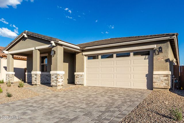 21581 N DANIEL Drive, Maricopa, AZ 85138