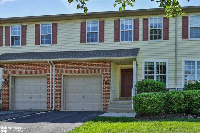 8145 Cross Creek Circle, Upper Macungie Twp, PA 18031
