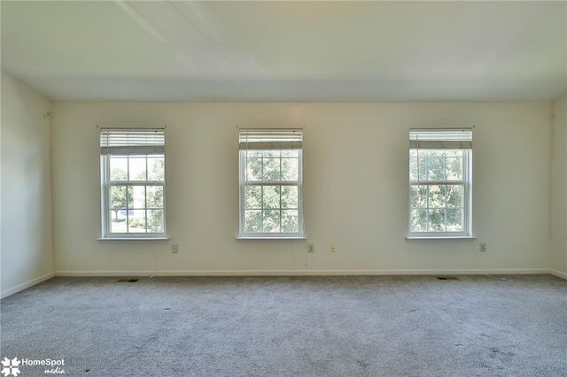 8145 Cross Creek Circle, Upper Macungie Twp, PA 18031