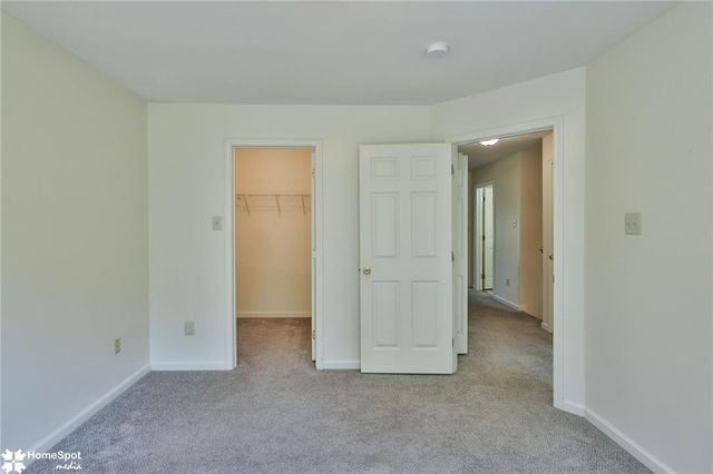 8145 Cross Creek Circle, Upper Macungie Twp, PA 18031