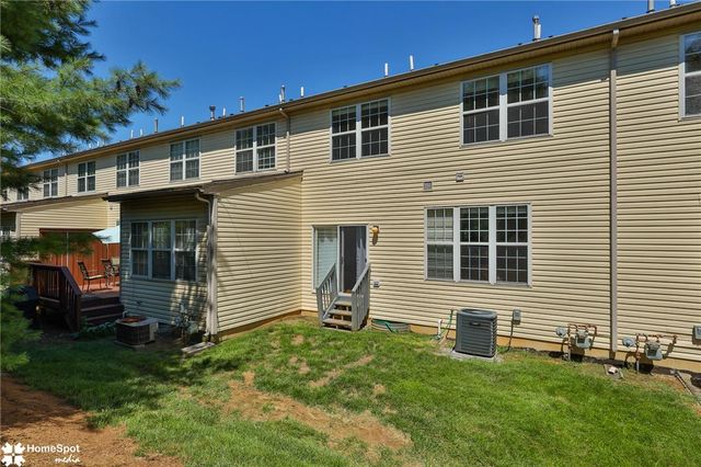 8145 Cross Creek Circle, Upper Macungie Twp, PA 18031