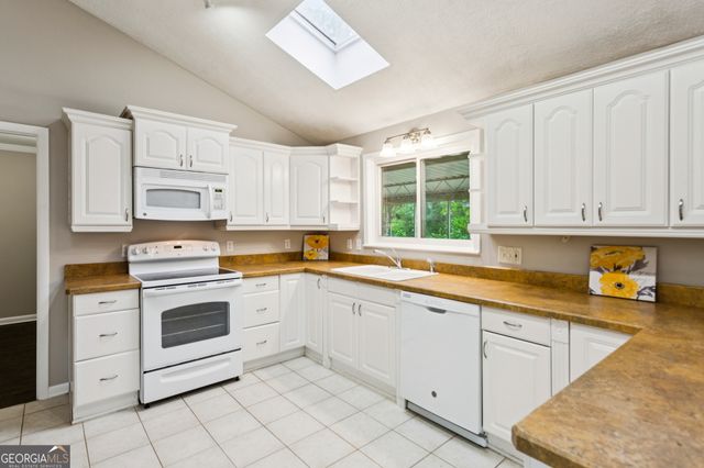 667 Brookline Drive SE, Marietta, GA 30067
