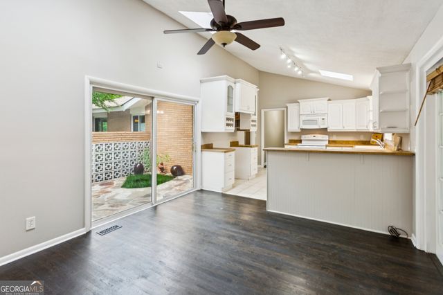 667 Brookline Drive SE, Marietta, GA 30067