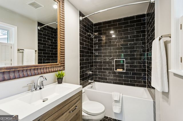 667 Brookline Drive SE, Marietta, GA 30067
