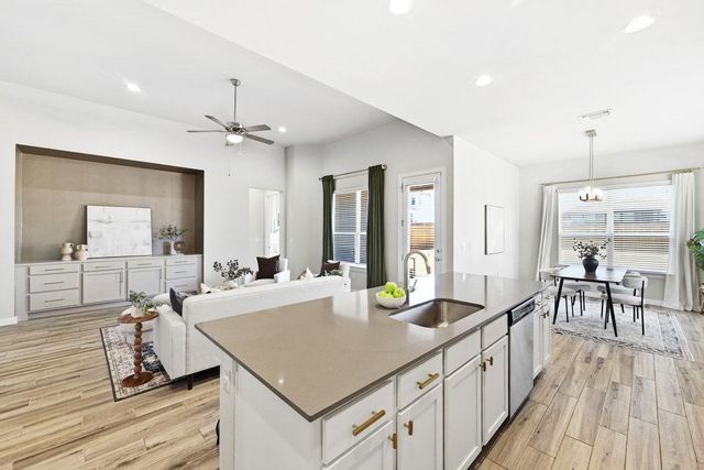 7212 Cardinal Bloom LOOP, Austin, TX 78744