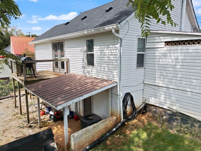 145 Cotter Avenue, Somerset, KY 42501