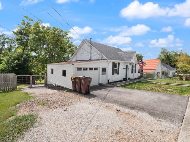 145 Cotter Avenue, Somerset, KY 42501