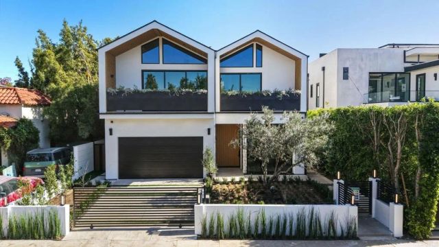 824 N Curson Avenue, Los Angeles, CA 90046