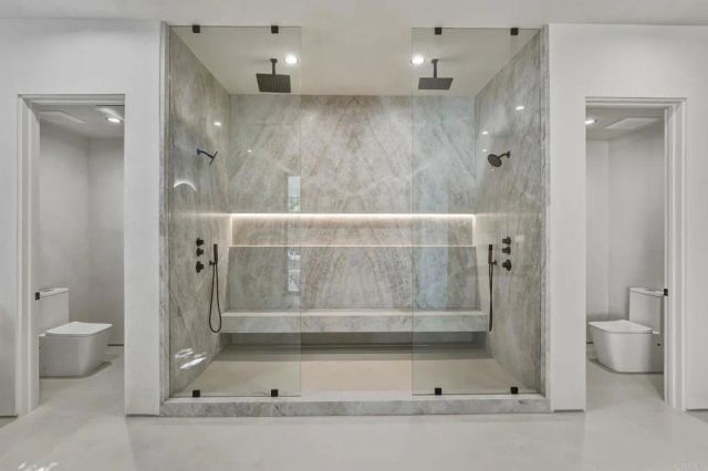 824 N Curson Avenue, Los Angeles, CA 90046