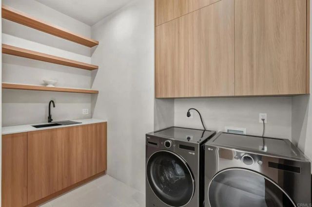 824 N Curson Avenue, Los Angeles, CA 90046