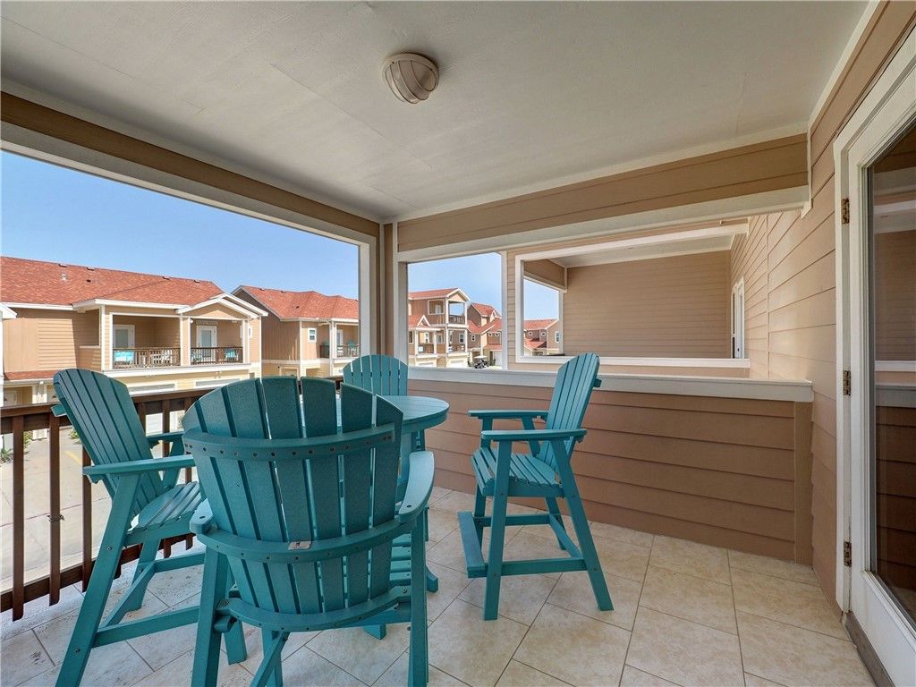 1813 S 11th St 202, Port Aransas, TX 78373 — photo 5