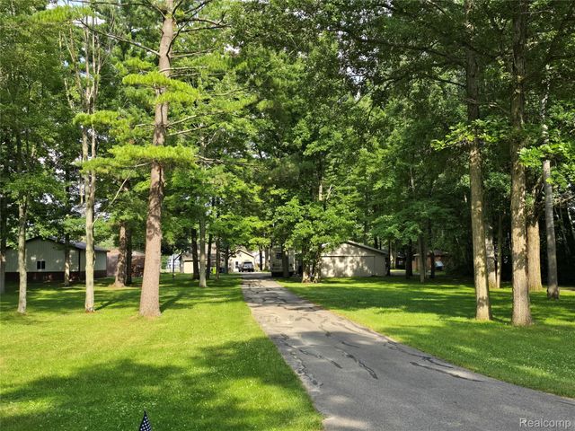 4181 S OAK Drive, Billings Township, MI 48612