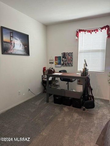 12318 N Cervelli Av, Marana, AZ 85653