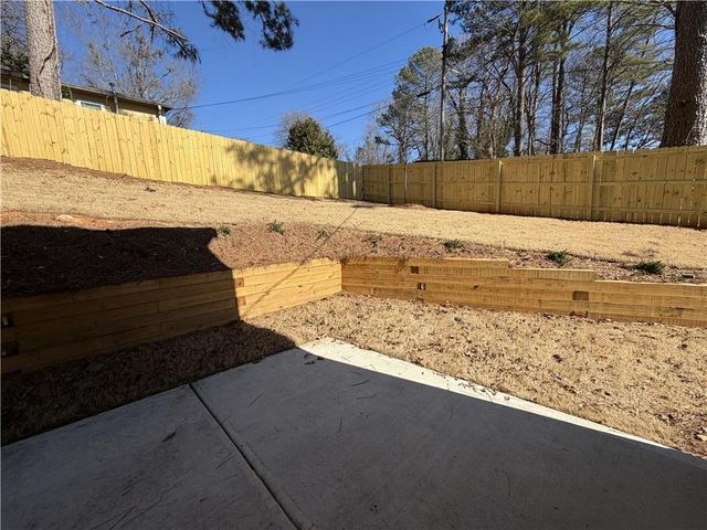 2405 Abner NW Place, Atlanta, GA 30318