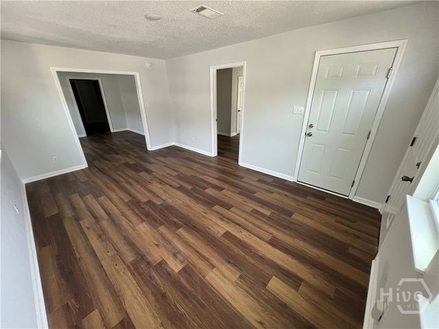 2024 Eppinger Street, Savannah, GA 31415