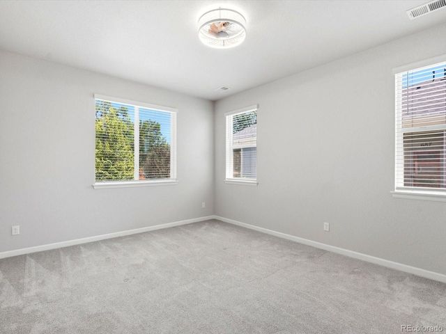 683 Stonebridge Dr, Longmont, CO 80503