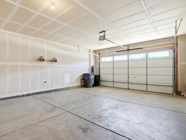 683 Stonebridge Dr, Longmont, CO 80503