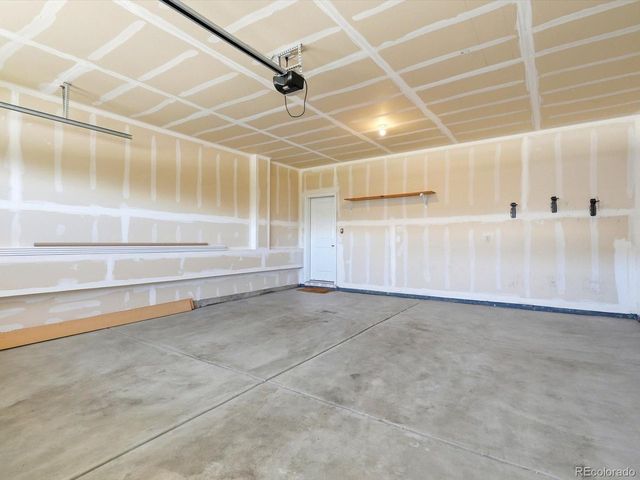 683 Stonebridge Dr, Longmont, CO 80503