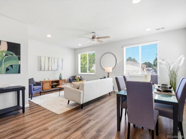 683 Stonebridge Dr, Longmont, CO 80503