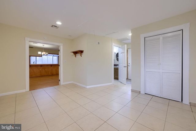 402 PHILMONT DR, Lancaster, PA 17601