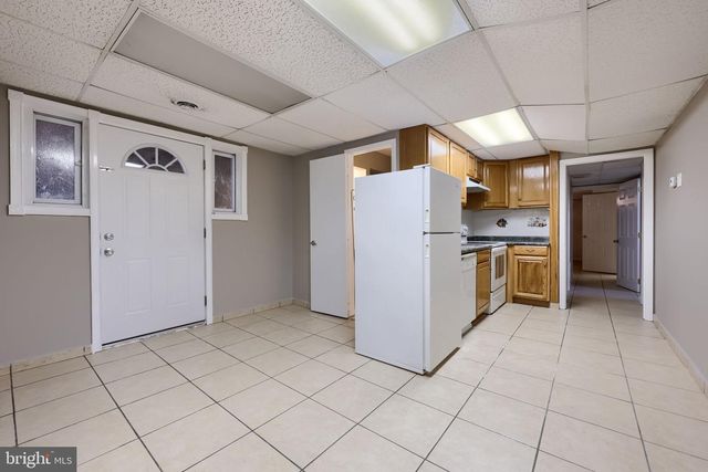 402 PHILMONT DR, Lancaster, PA 17601