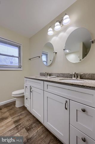 402 PHILMONT DR, Lancaster, PA 17601