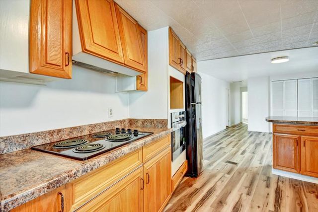 17 Pepperwood Way, Soquel, CA 95073