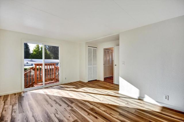 17 Pepperwood Way, Soquel, CA 95073