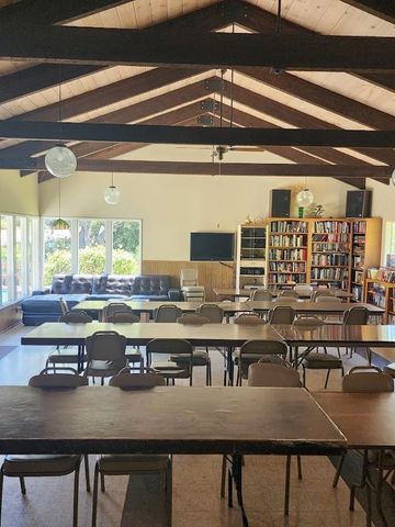 17 Pepperwood Way, Soquel, CA 95073