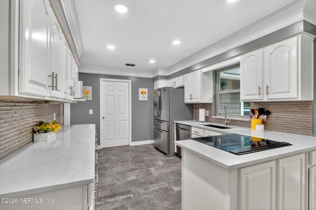 1824 ST LAWRENCE Way, Jacksonville, FL 32223