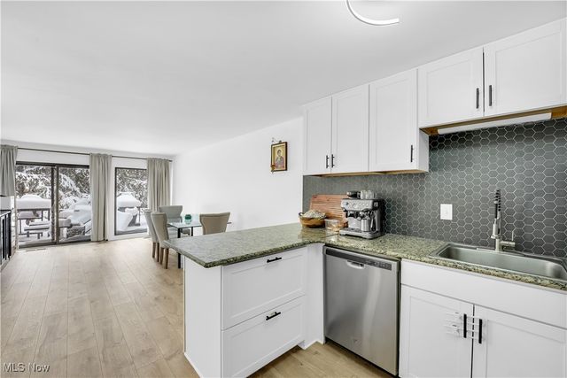 6826 Old Royalton Road 2, Brecksville, OH 44141